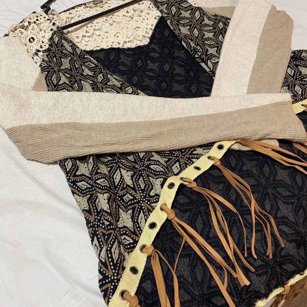 Gimmicks by BKE Fringed Cardigan